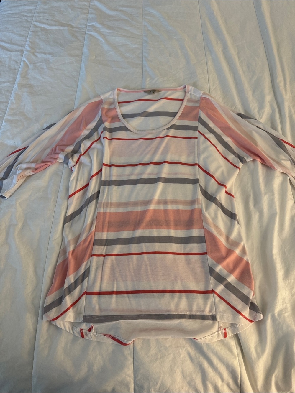 RW&Co Striped Lightweight Women's Flowy Top in Blush and Gray